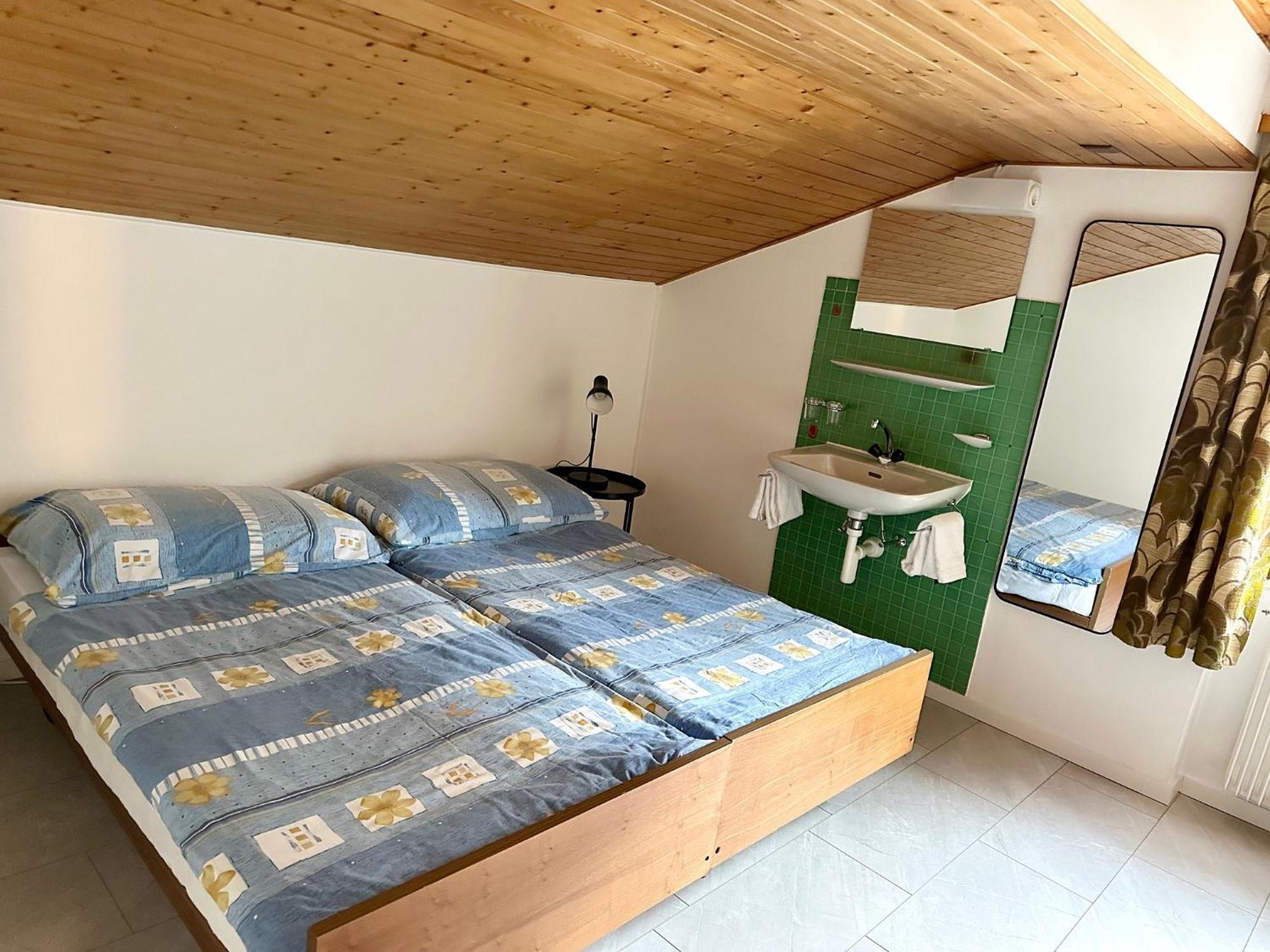 Zimmervermietung Ackersand Stalden Exterior foto